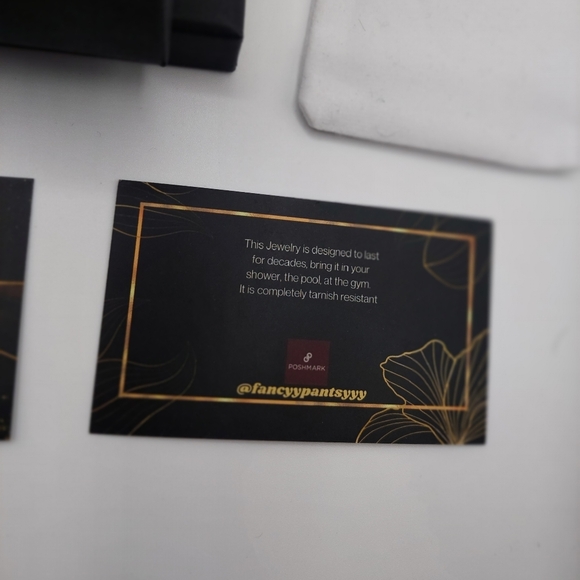 18K Gold Plated Heart Pendant with 18K Gold Miami Cuban Link Chain - Picture 6 of 10